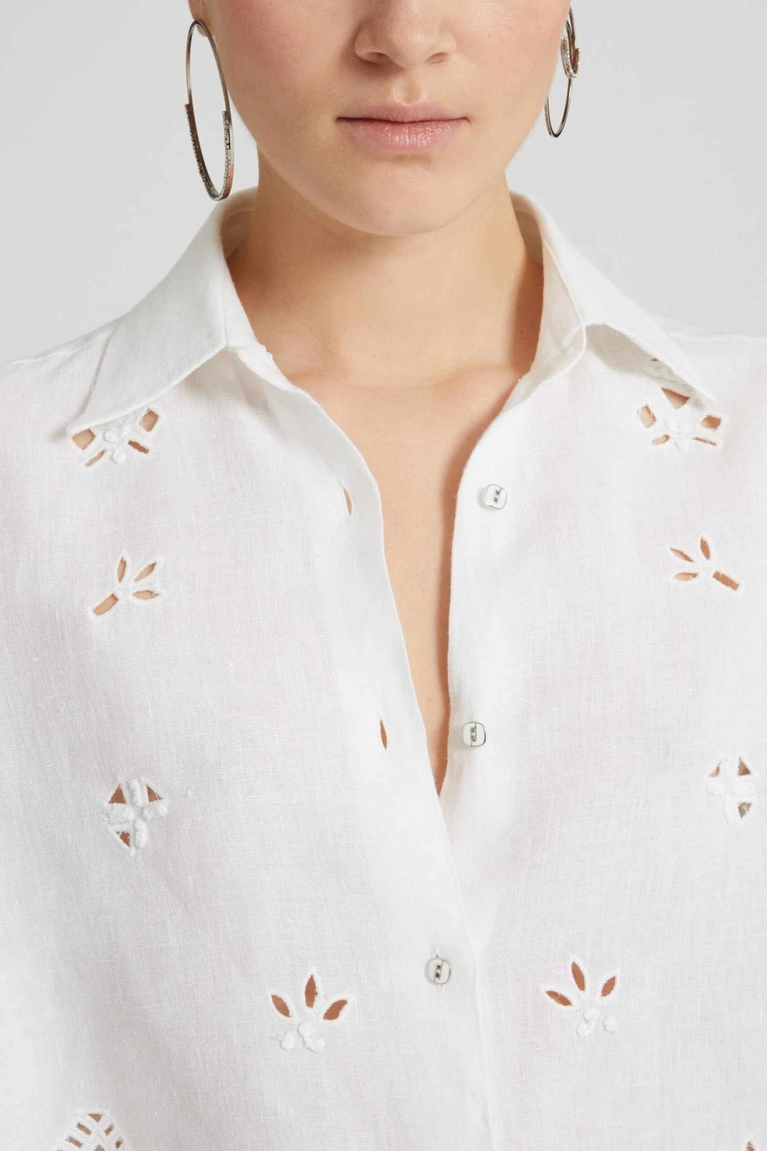 ERMANNO SCERVINO Cotton Muslin Crop Shirt With Geometric Cut-out 6 ERMANNO SCERVINO Cotton Muslin Crop Shirt With Geometric Cut-out - Image 4