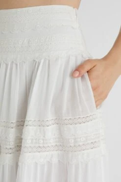 ERMANNO SCERVINO Long Skirt In Cotton Muslin With Flounces And Valencienne Lace Appliques, Jour And Scallop Embroidery 11 ERMANNO SCERVINO Long Skirt In Cotton Muslin With Flounces And Valencienne Lace Appliques, Jour And Scallop Embroidery -Angelina Store D462O339UPY 10601 05