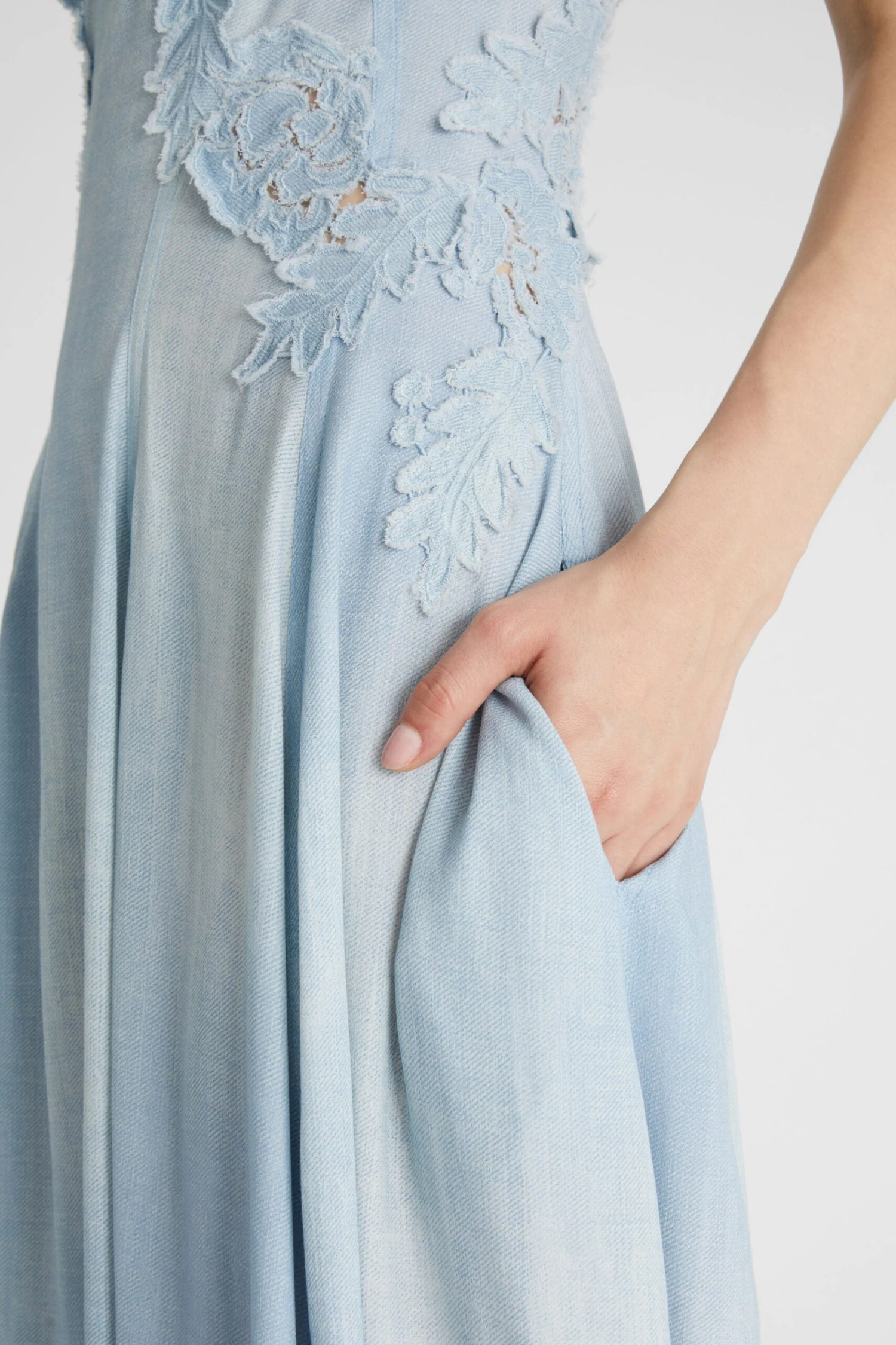 ERMANNO SCERVINO Light Denim Print Long Lingerie Dress With Fine Straps And Lace Appliques 7 ERMANNO SCERVINO Light Denim Print Long Lingerie Dress With Fine Straps And Lace Appliques - Image 5