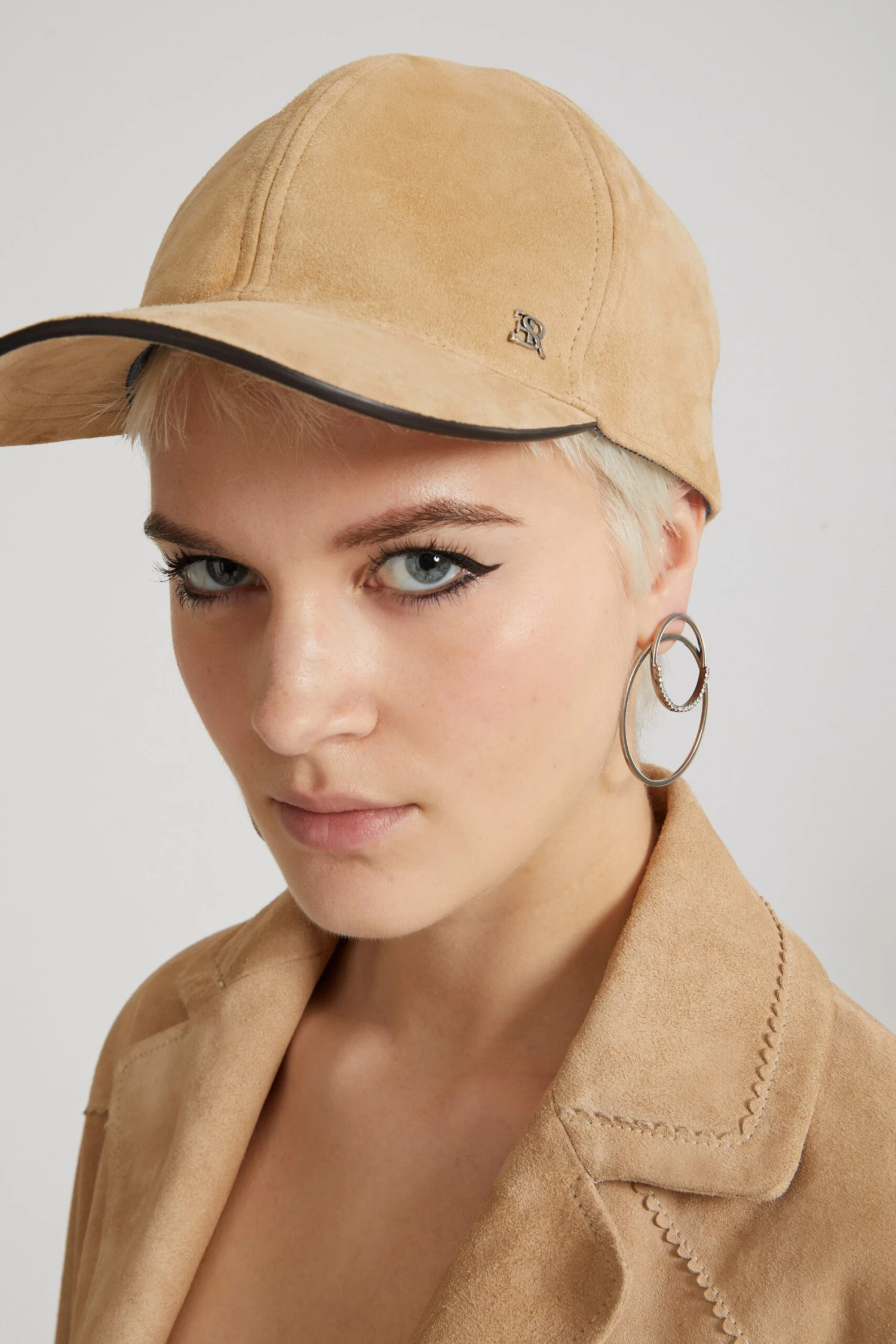 ERMANNO SCERVINO Basball Hat In Suede 3 ERMANNO SCERVINO Basball Hat In Suede - Image 2