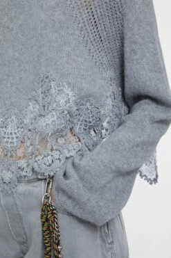 ERMANNO SCERVINO Cropped Sweater In Pure Cashmere With Rebrode Lace Inlay -Angelina Store D475M305APKFX M2921 04 ef5acaba 155e 4ecd 9b1c fd8d7a7310f0